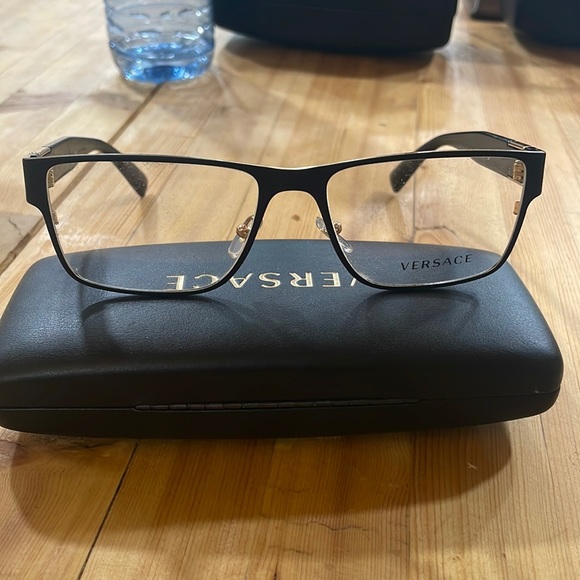 AUTHENTIC VERSACE - Picture 1 of 3